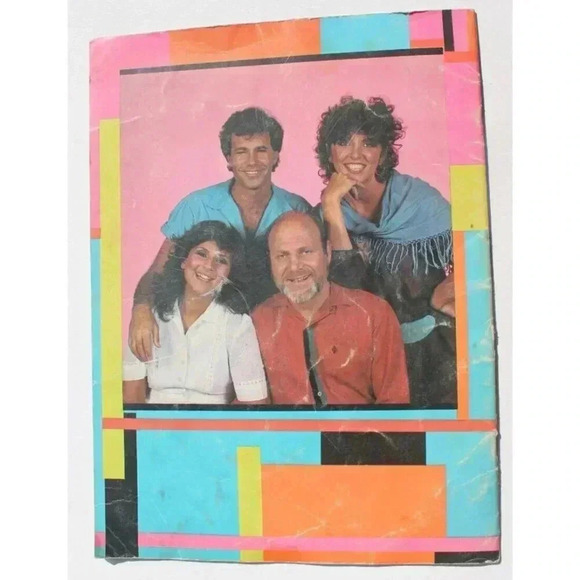 Vintage 1983 The Manhattan Transfer Concert Tour Program Book - Picture 4 of 4